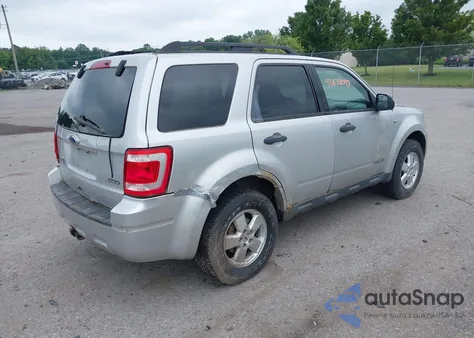 2008 Ford Escape Xlt from USA, damaged, VIN 1FMCU93138KA59694